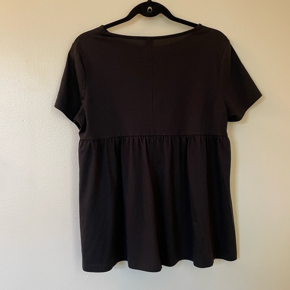 Emery Rose Black Top - Picture 8 of 8